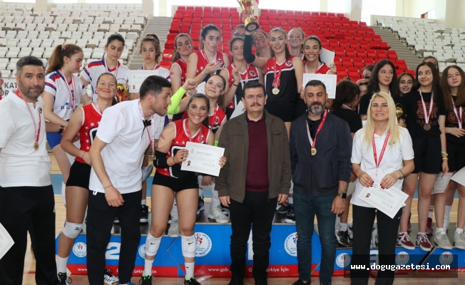 Yıldızlar Voleybol Türkiye Şampiyonası sona erdi