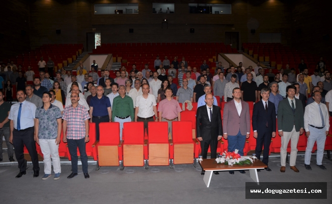  “Çanakkale’den 15 Temmuz’a Anadolu İrfanı “ konferansı verildi