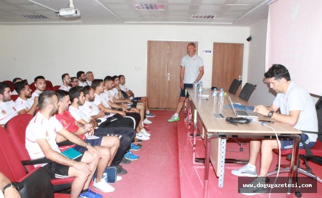 Erzincan’da TFF C Antrenörlük Kursu başladı