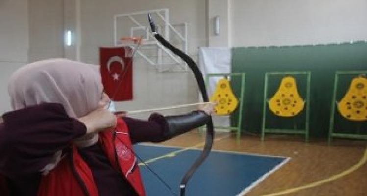 “Geleneksel Türk Okçuluğu” Eğitimleri Sürüyor