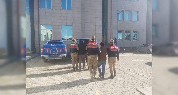 Erzincan'da vana ve merdiven çaldıkları öne sürülen 2 şüpheli tutuklandı