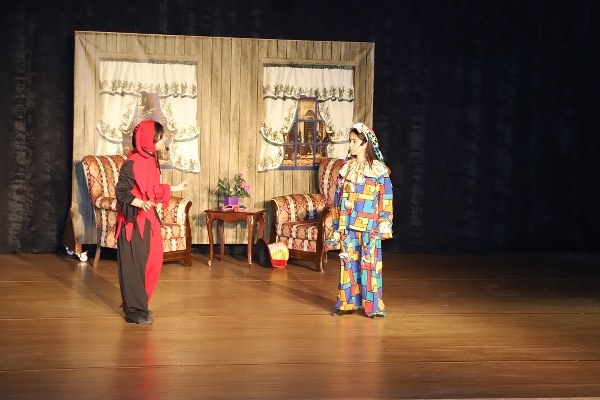 Erzincan Belediyesi çocukları tiyatroyla buluşturmaya devam ediyor