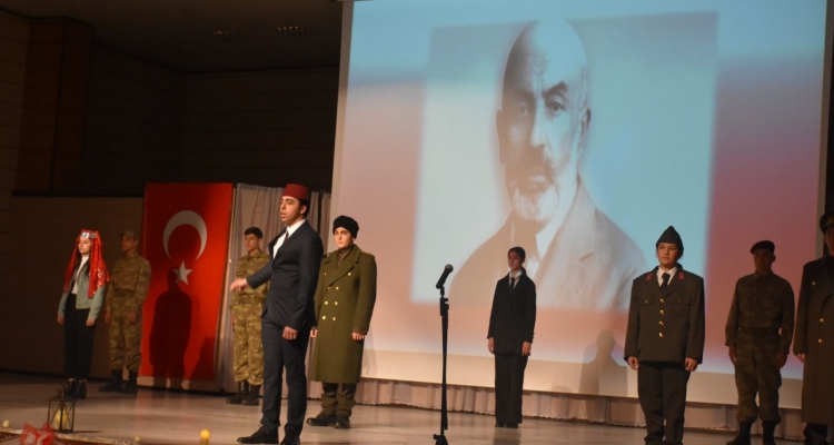 "İstiklal Marşı'nın Kabulü ve Mehmet Akif Ersoy'u Anma Günü" Programı Düzenlendi