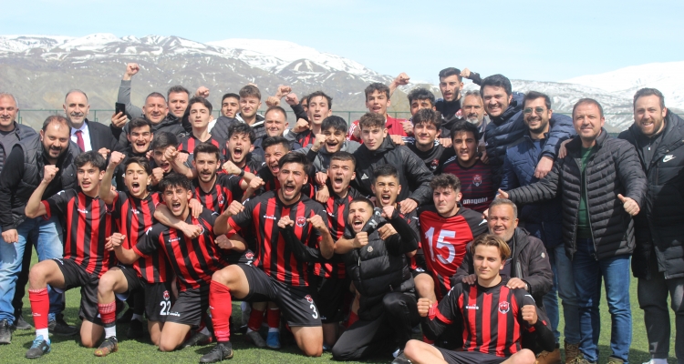  Şampiyon 24 Erzincanspor U19