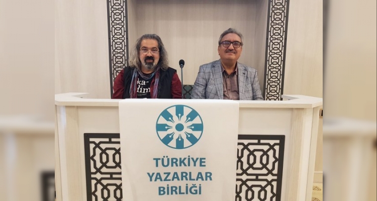 Türkiye Yazarlar Birliği Erzincan Şubesinde  Necip Fazıl’ın 101 Hadis Kitabı konuşuldu