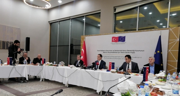 Kamu Başdenetçisi Malkoç Erzincan'da
