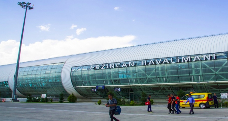 Erzincan Yıldırım Akbulut Havalimanı kasımda 24 bin 516 yolcuya hizmet verdi
